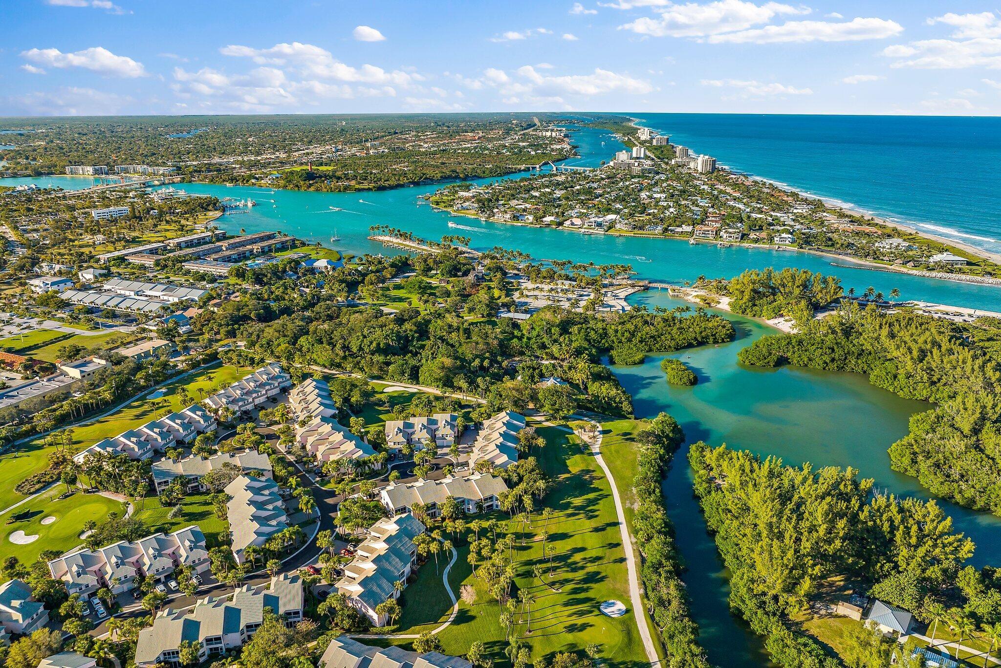 2604 Fairway Dr Jupiter, FL 33477