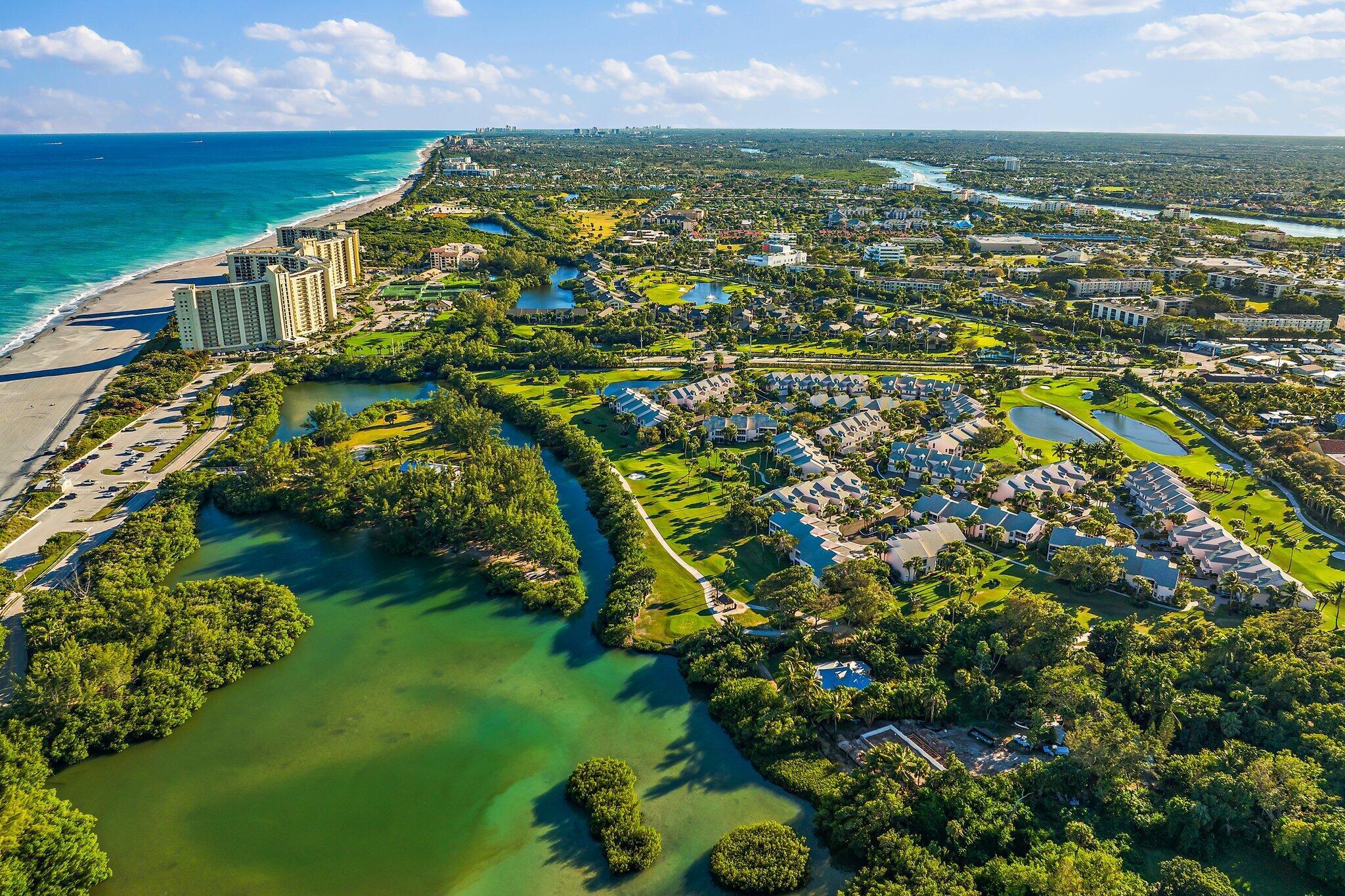 2604 Fairway Dr Jupiter, FL 33477