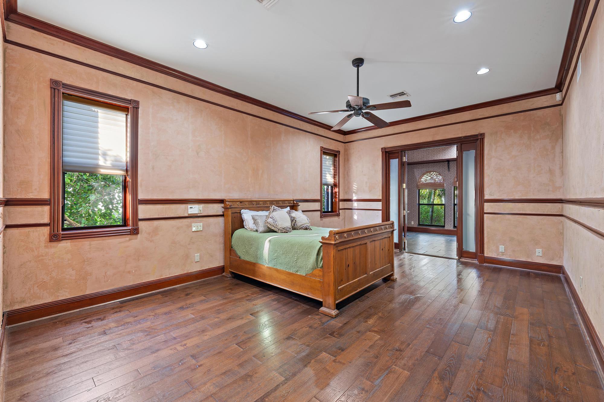 18907 SE Loxahatchee Riv Rd Jupiter, FL 33458