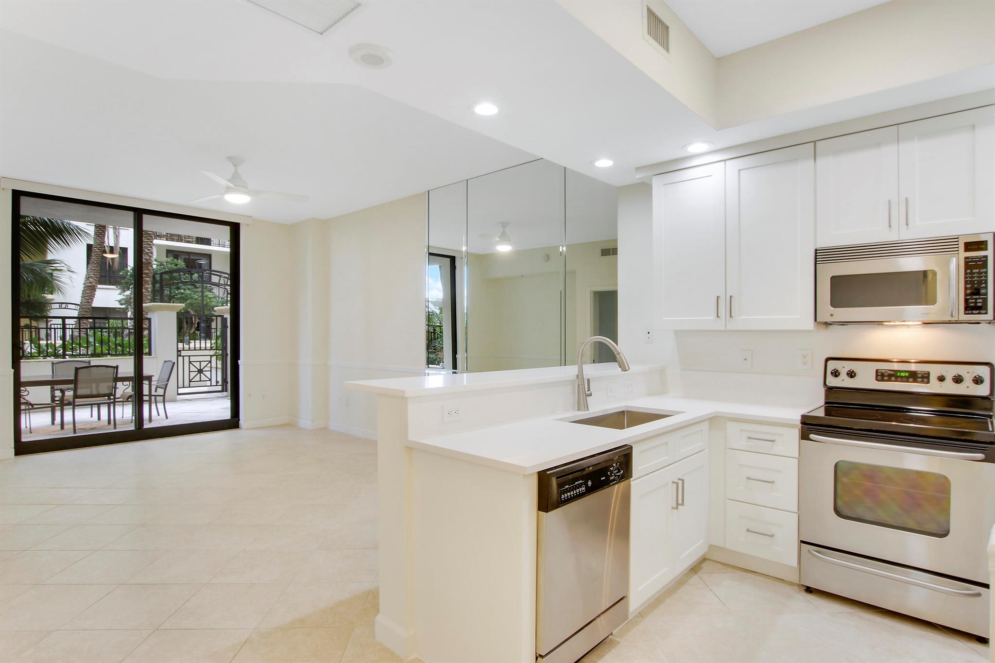 801 S Olive Ave #723