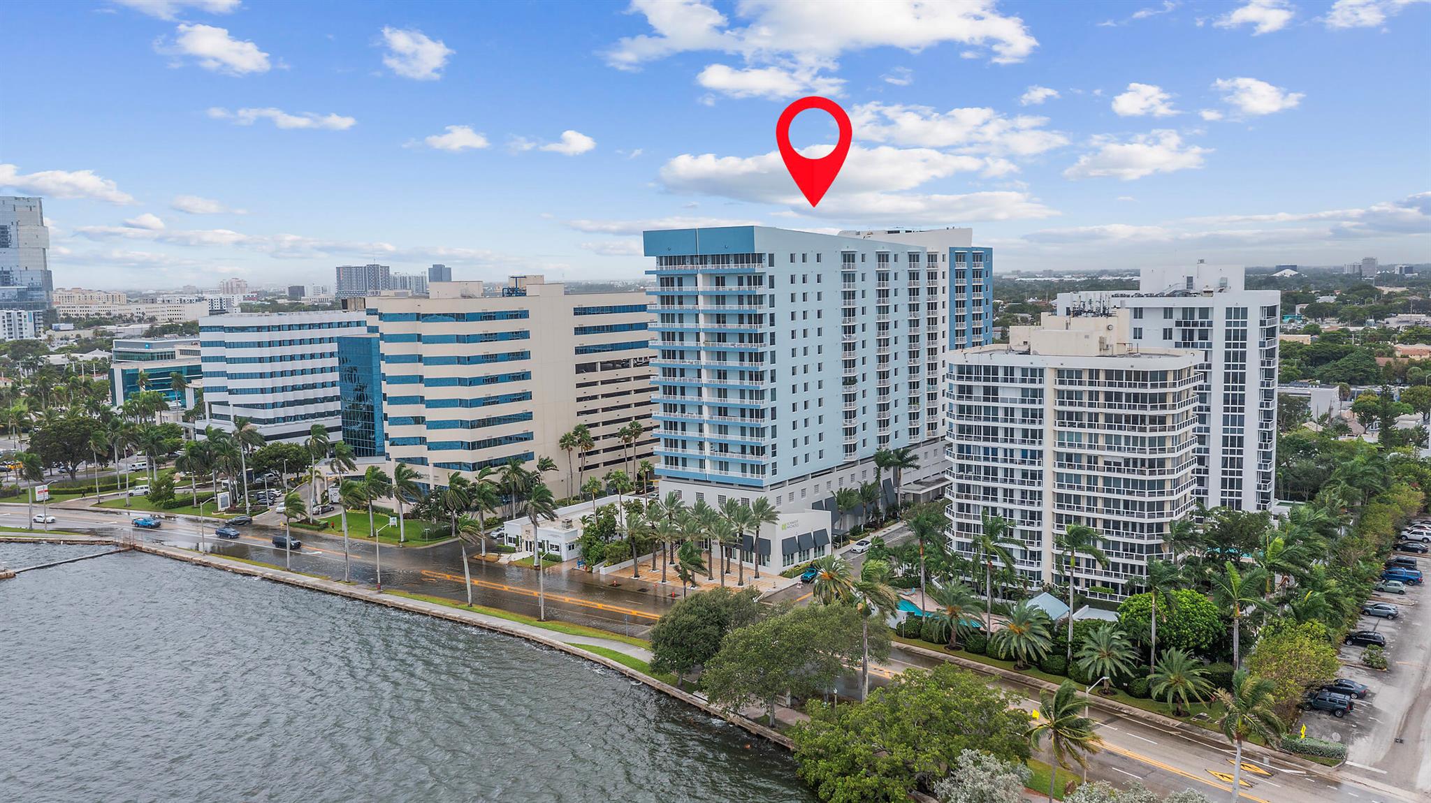 1551 N Flagler Dr #903