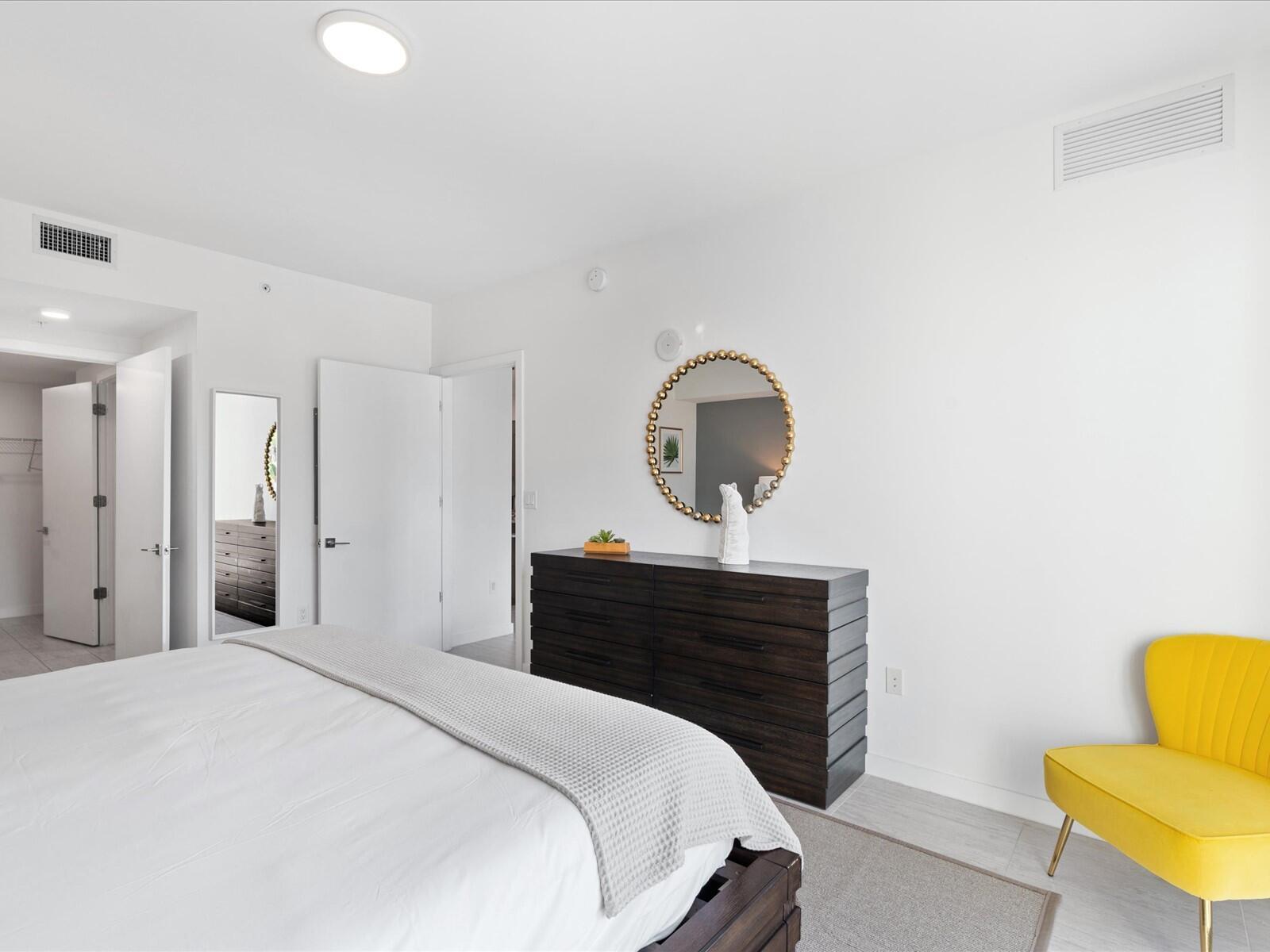 3900 Biscayne Blvd #S-304 Miami, FL 33137