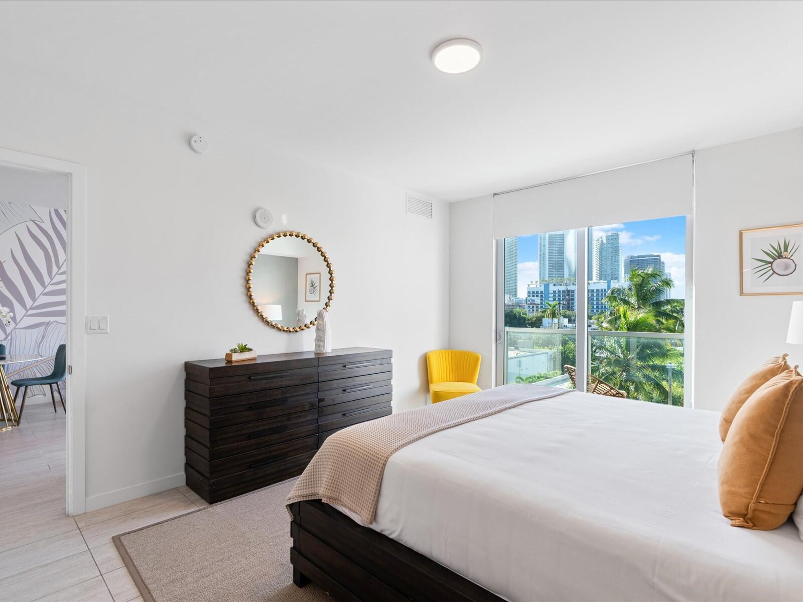 3900 Biscayne Blvd #S-304 Miami, FL 33137