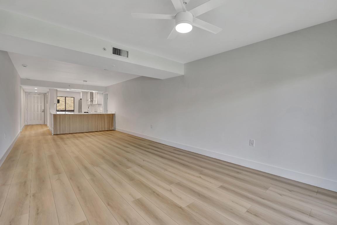 501 Seafarer #204 Jupiter, FL 33477