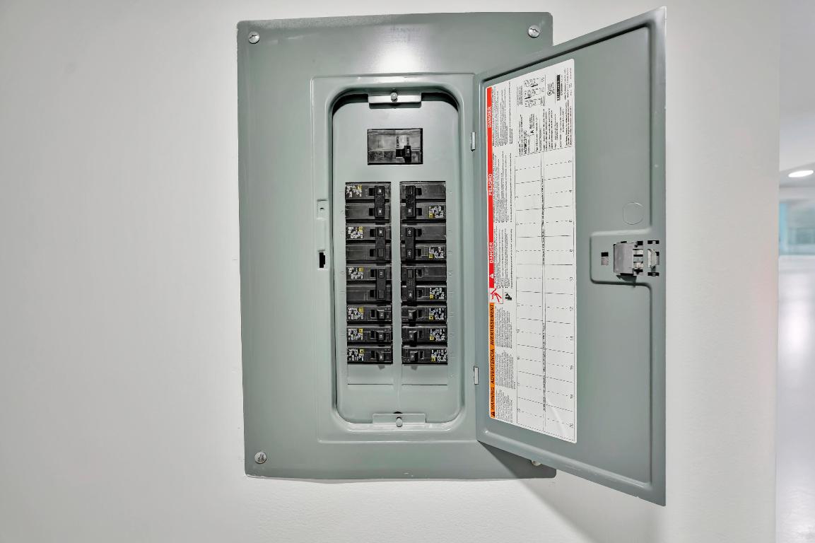 501 Seafarer #204 Jupiter, FL 33477