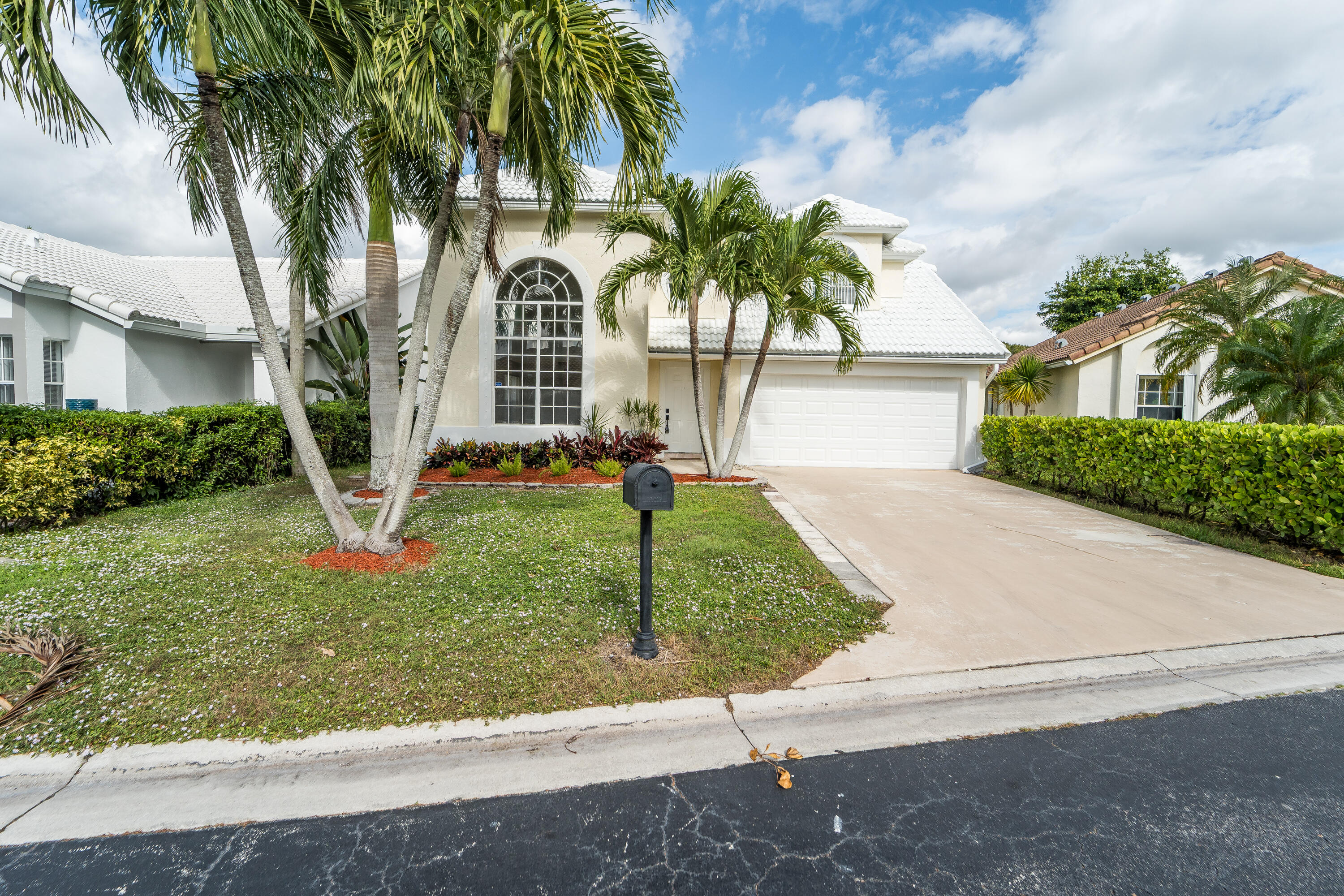 2698 Linkside Dr Wellington, FL 33414