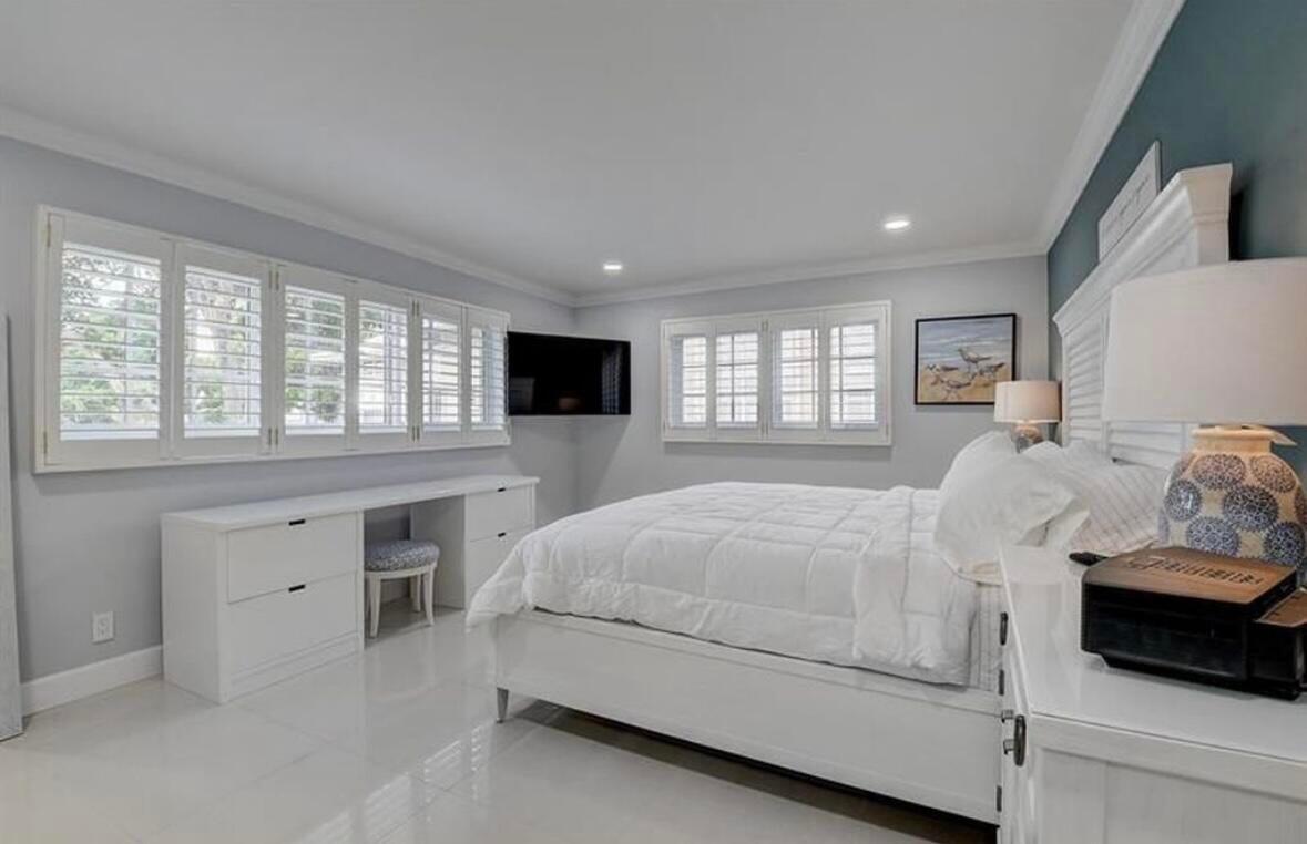 1299 S Ocean #L5 Boca Raton, FL 33432