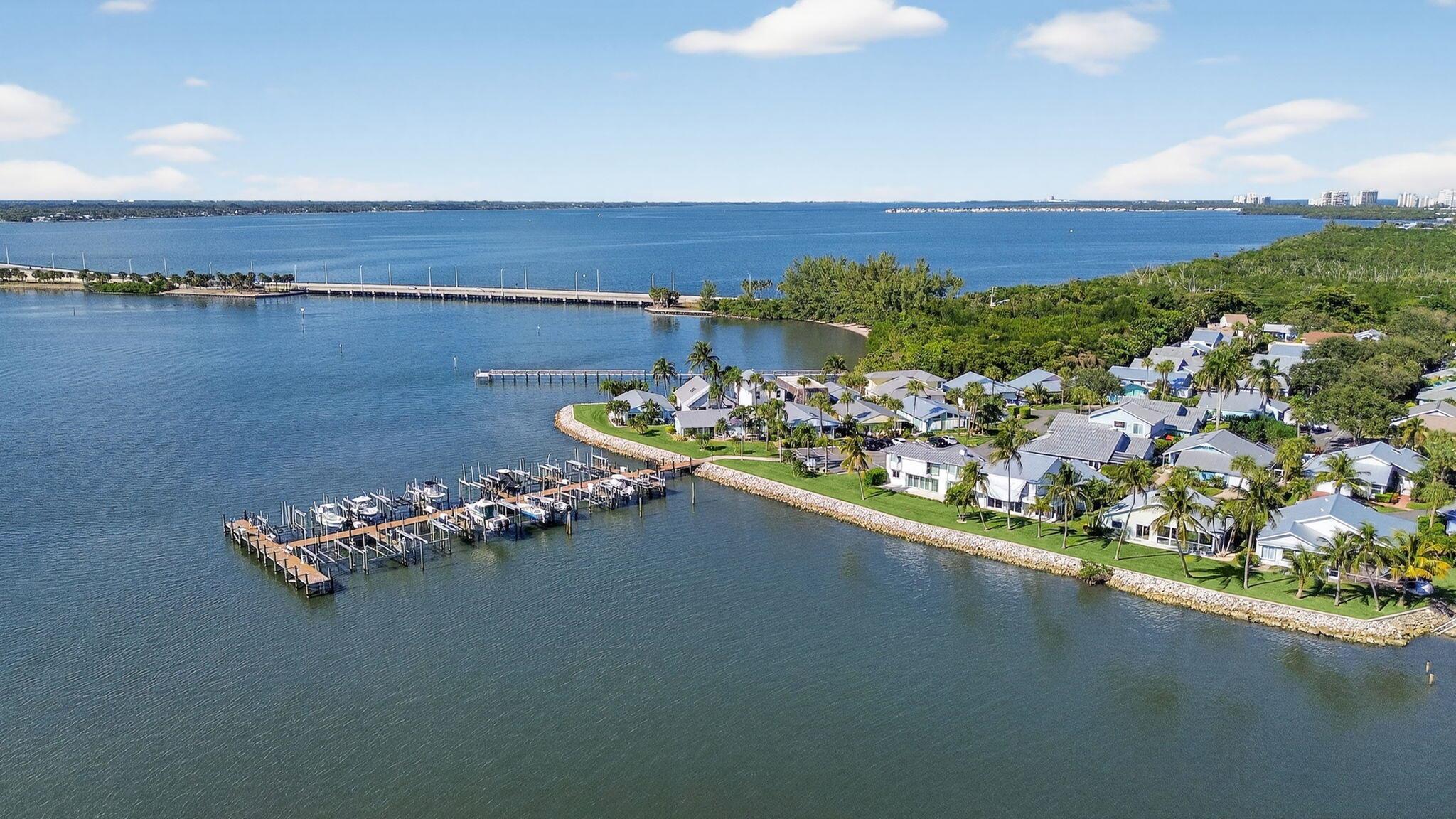 3961 NE Breakwater Dr Jensen Beach, FL 34957