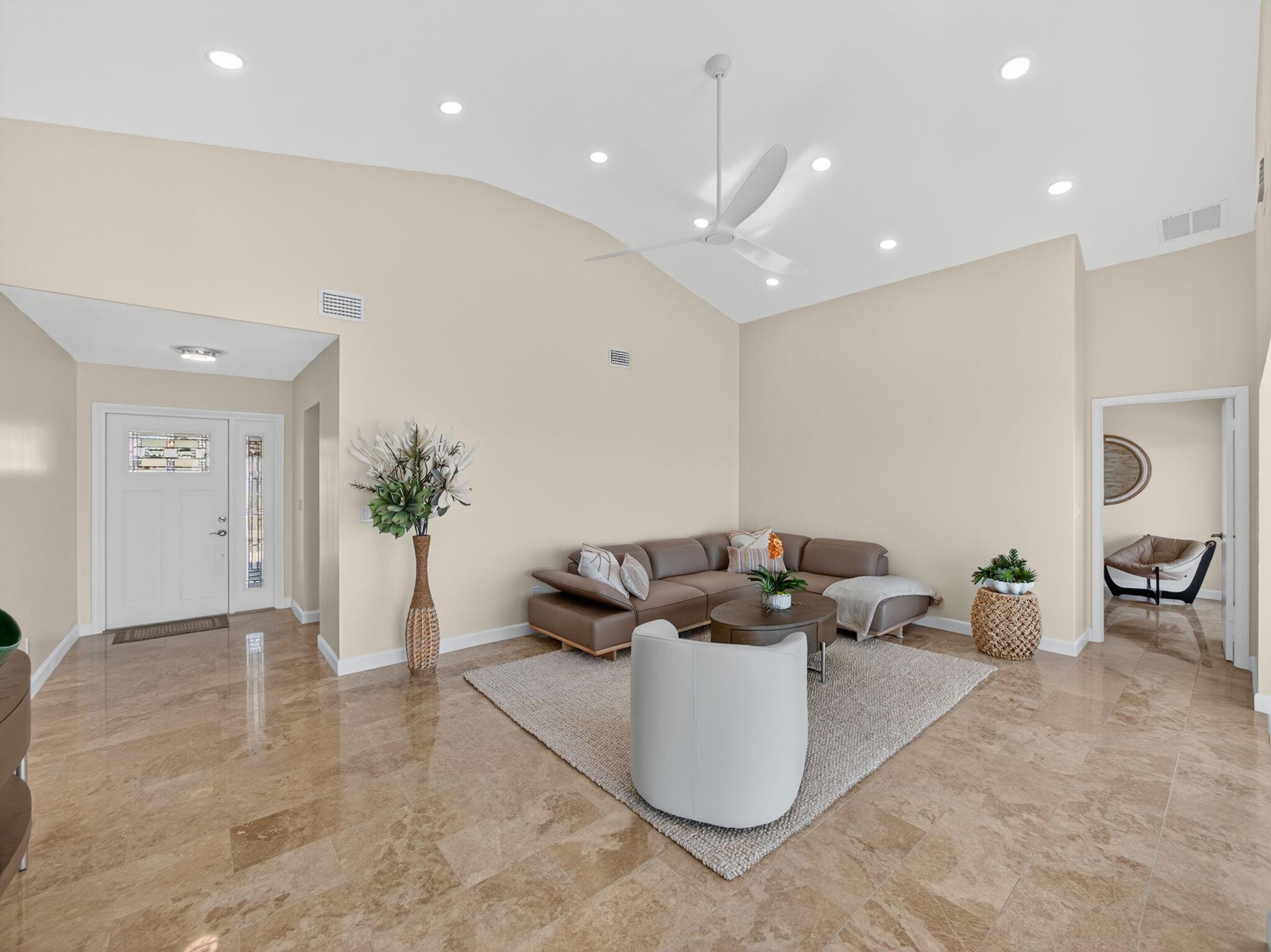 3961 NE Breakwater Dr Jensen Beach, FL 34957