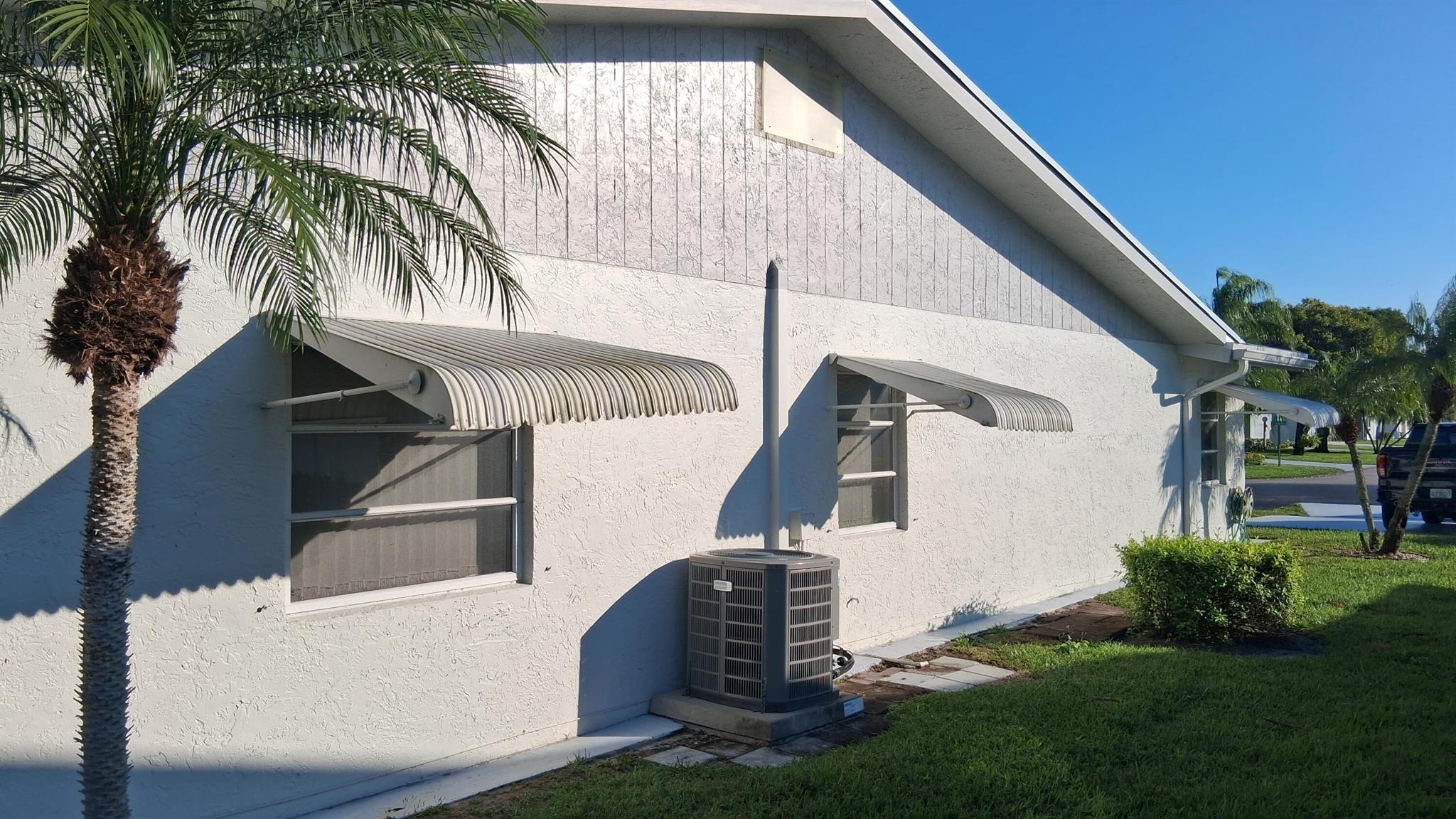 5379 Mariesa Ave West Palm Beach, FL 33417