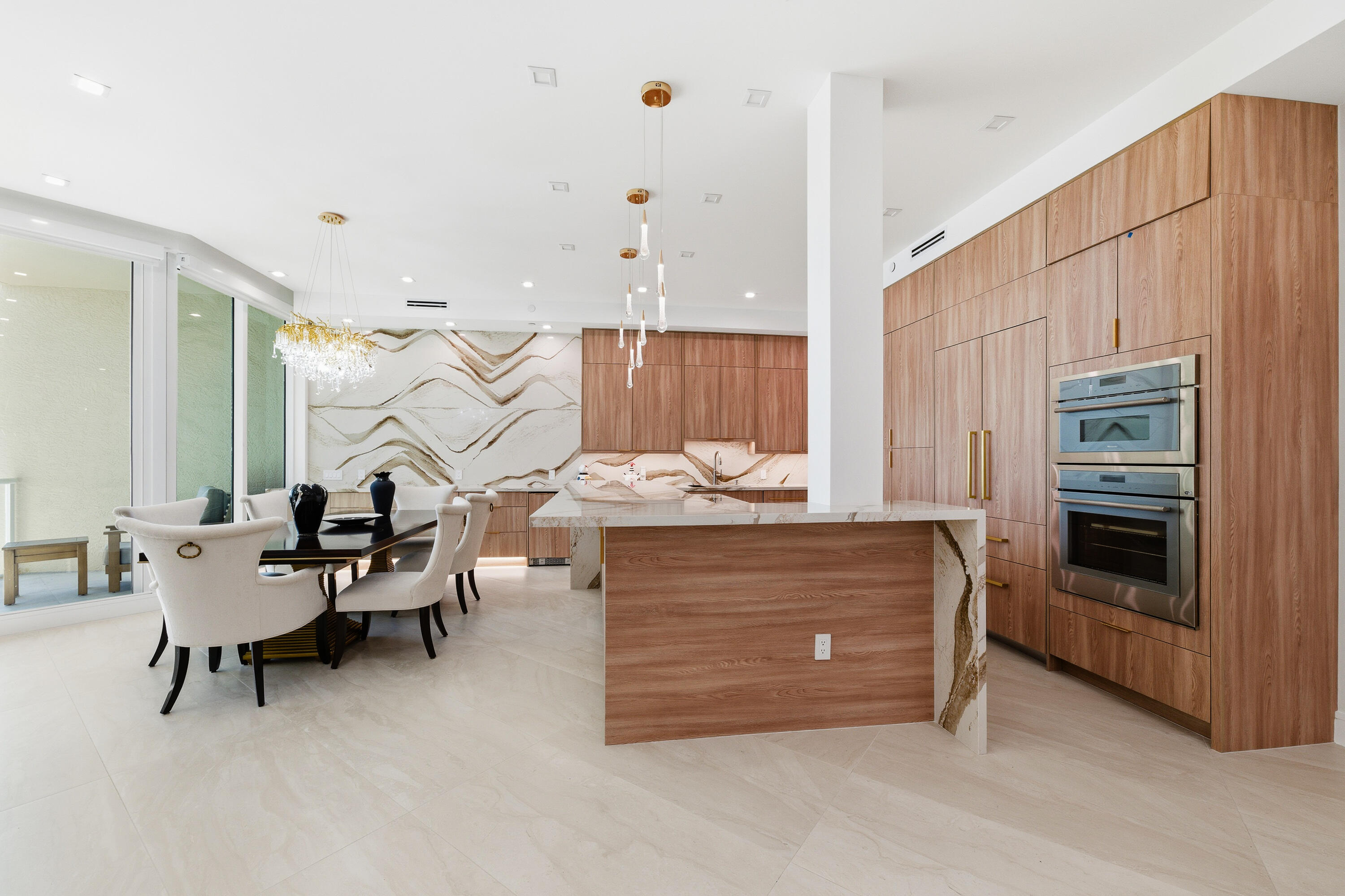 1063 Hillsboro Mile #807 Hillsboro Beach, FL 33062