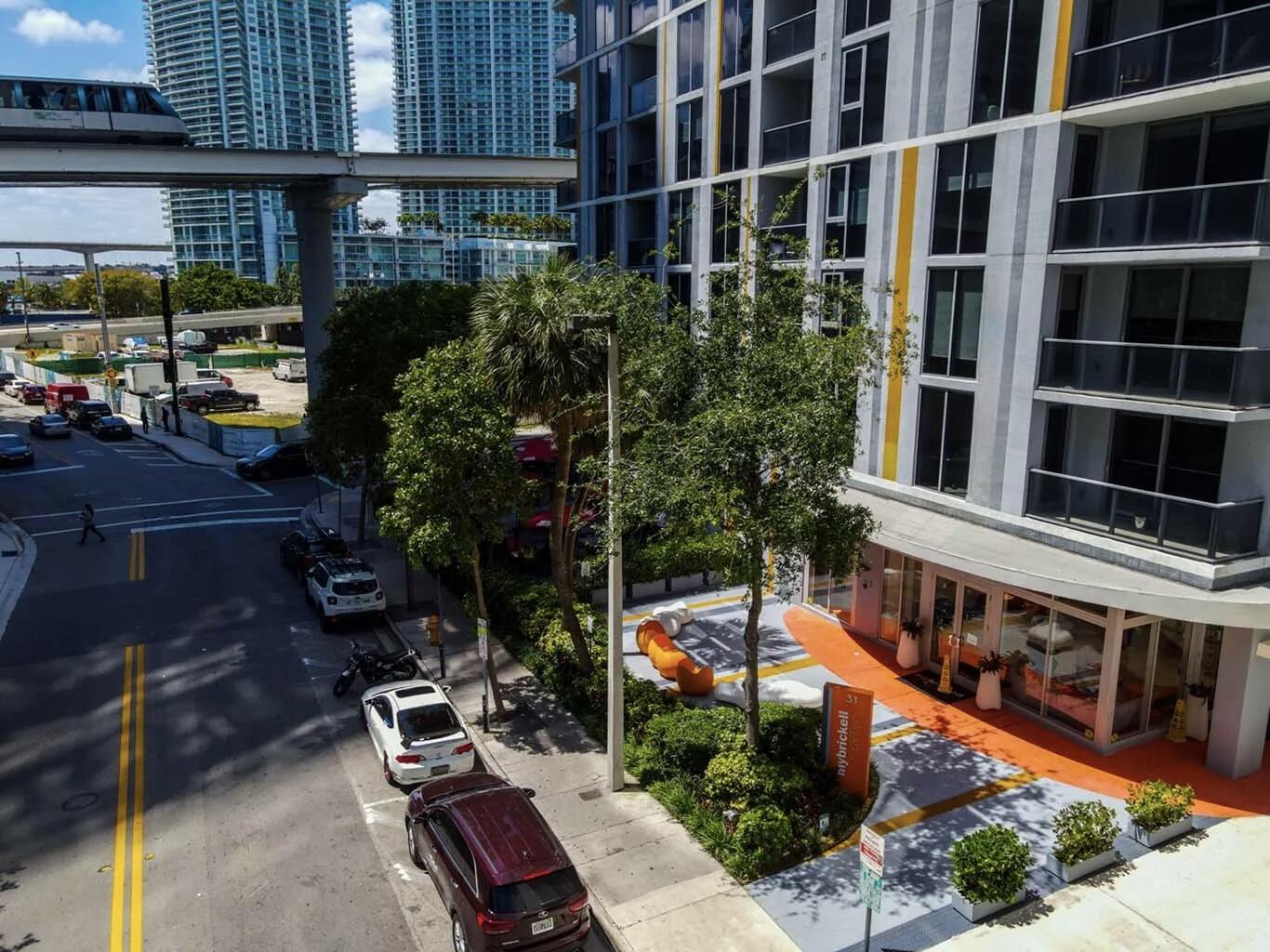 image MyBrickell12