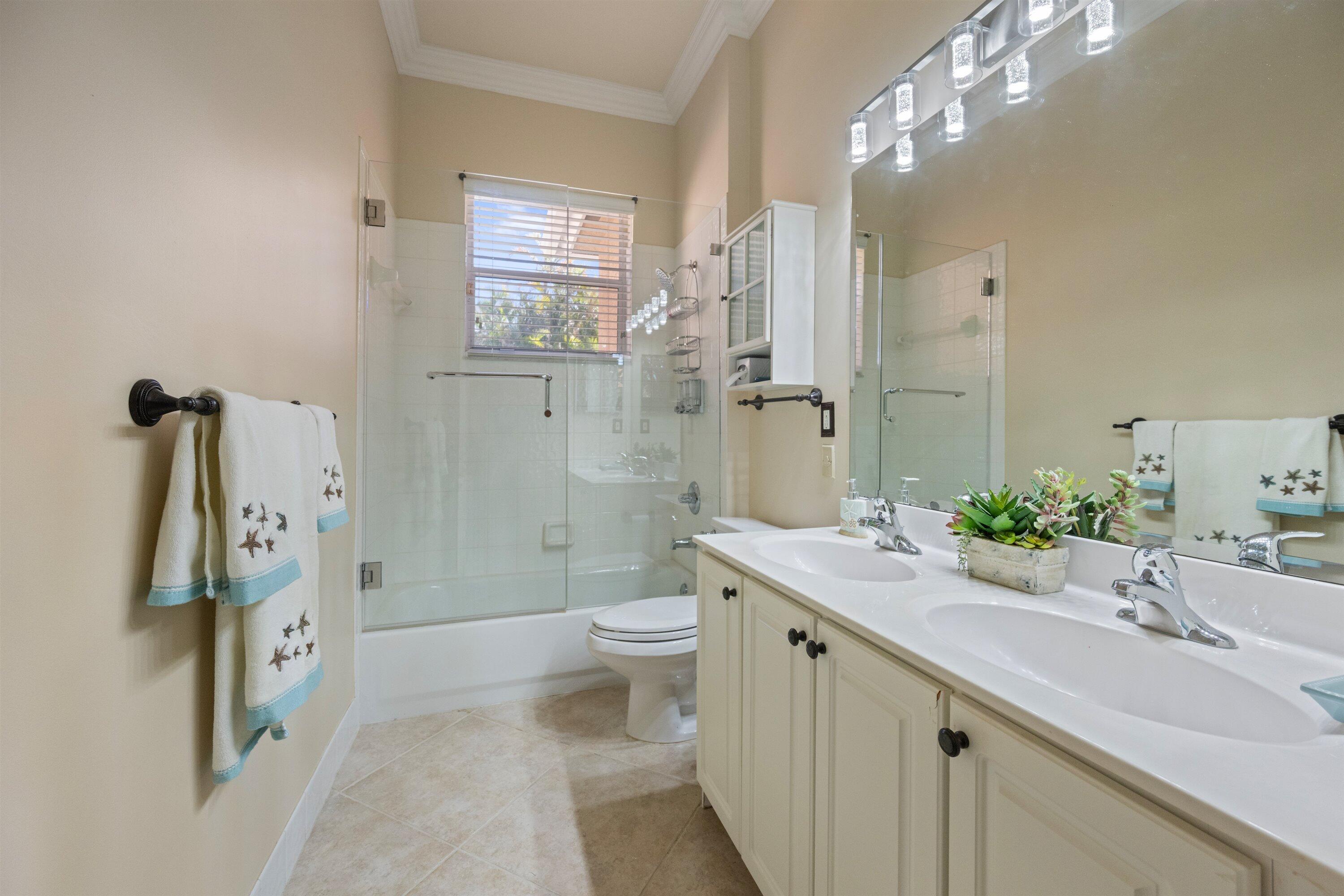 17104 Gulf Pine Wellington, FL 33414