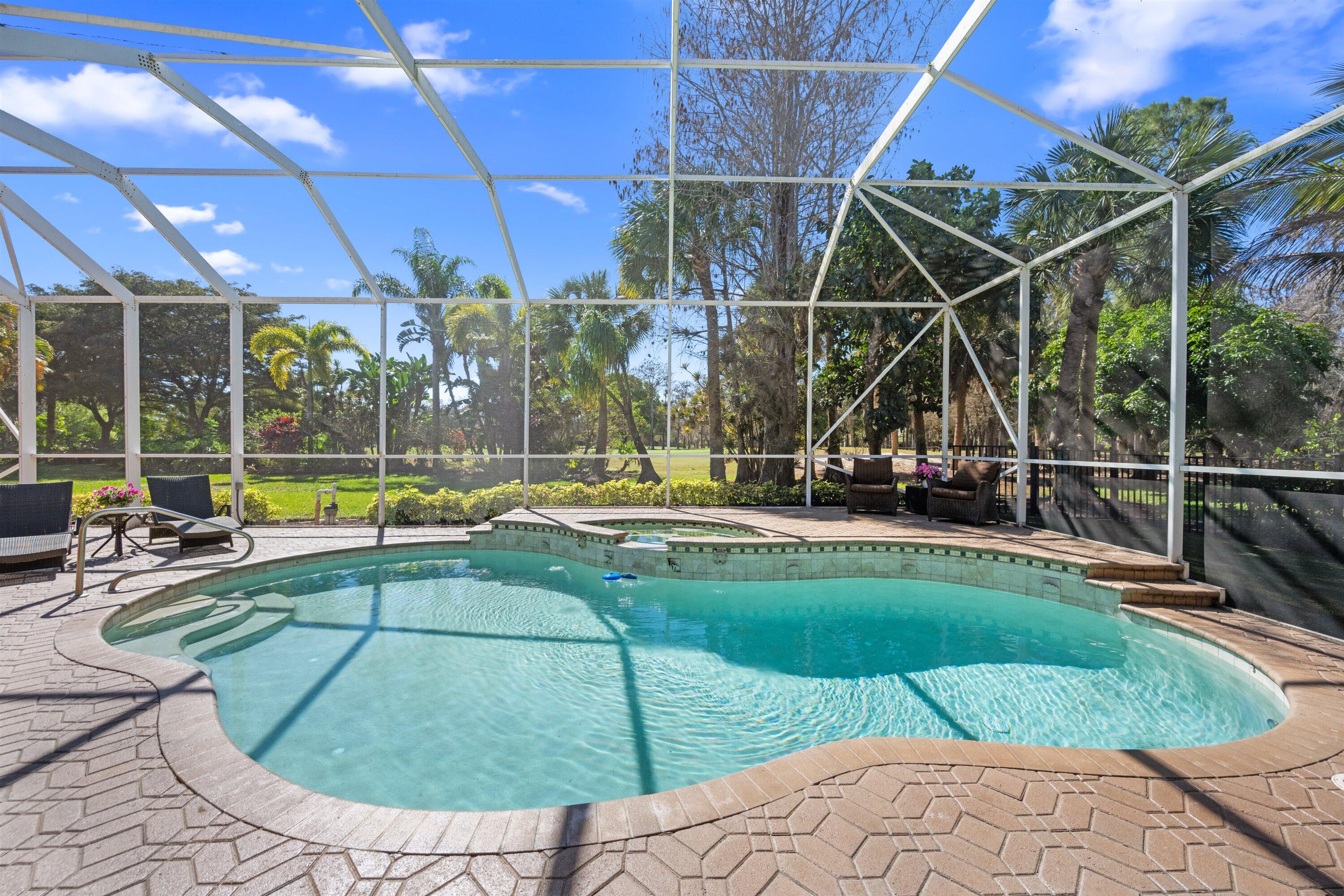 17104 Gulf Pine Wellington, FL 33414