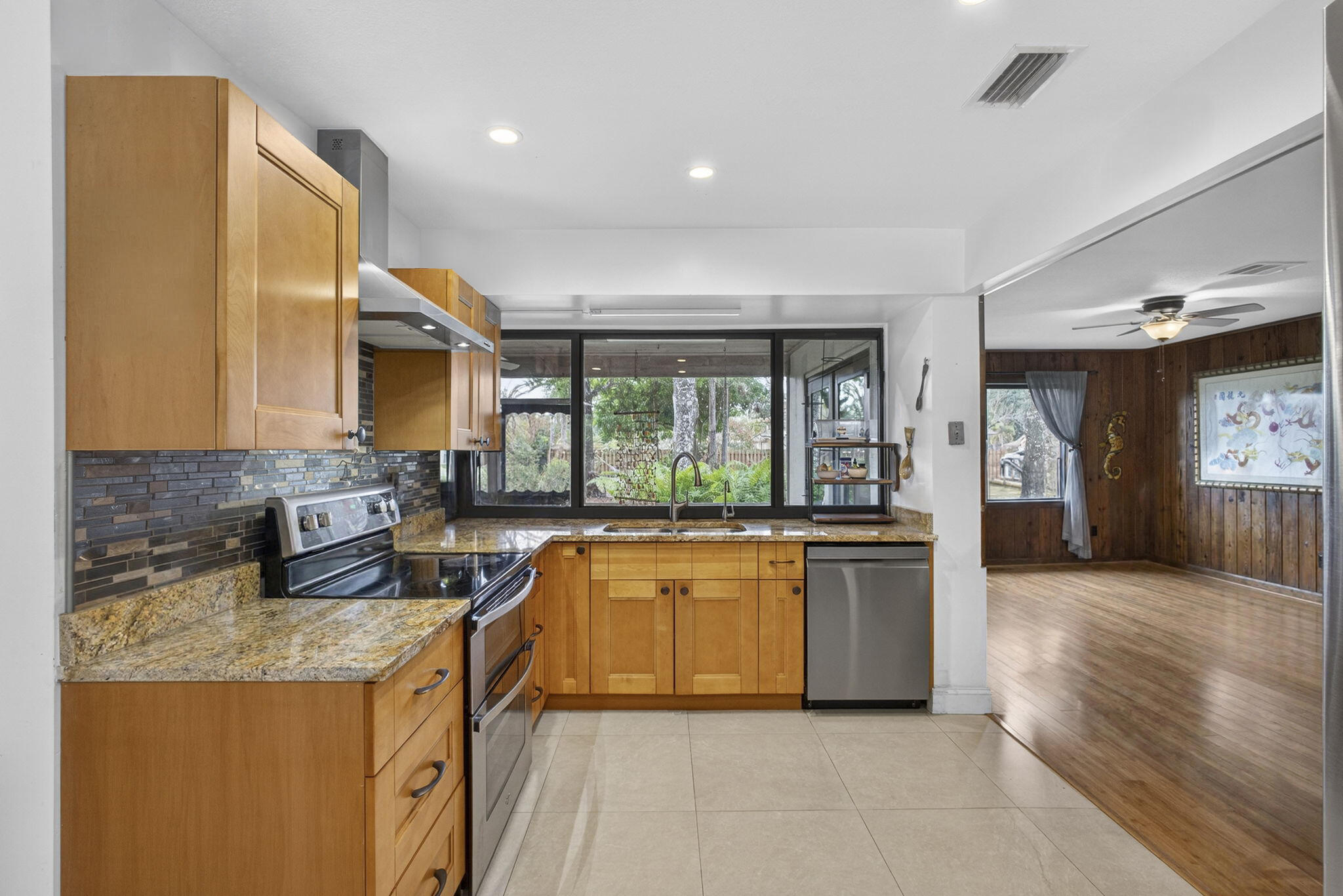 749 W Rambling Wellington, FL 33414