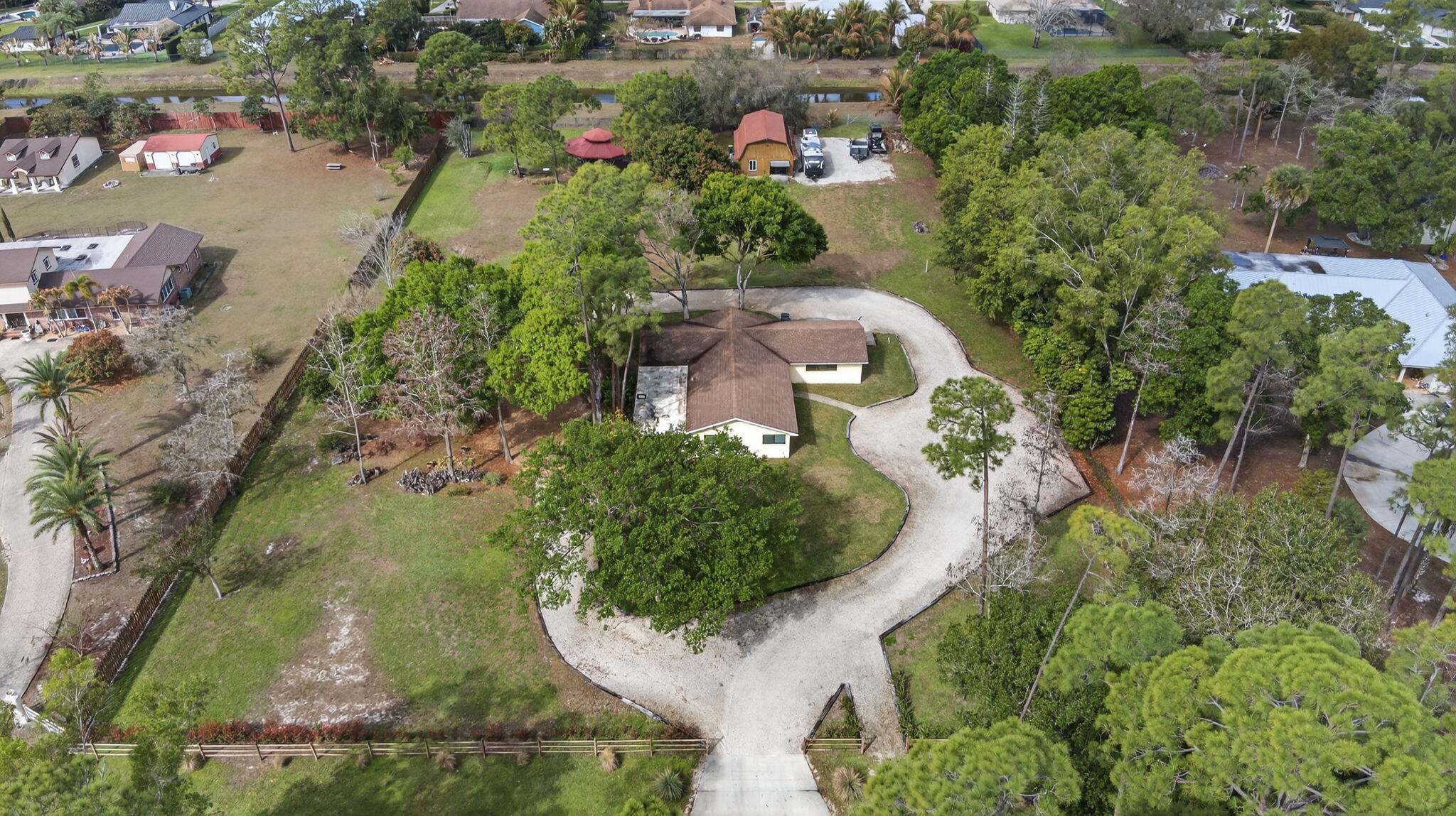 749 W Rambling Wellington, FL 33414