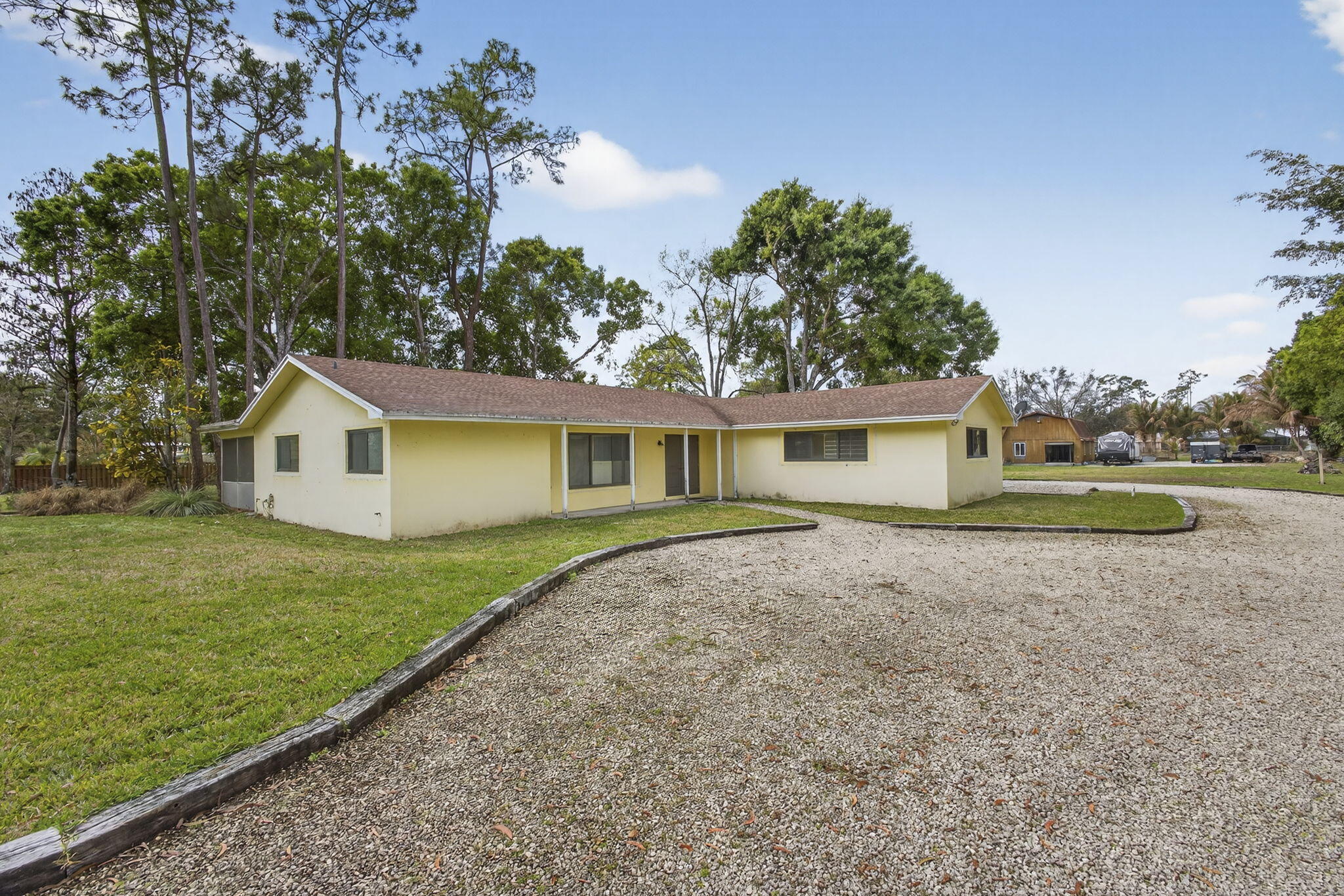 749 W Rambling Wellington, FL 33414