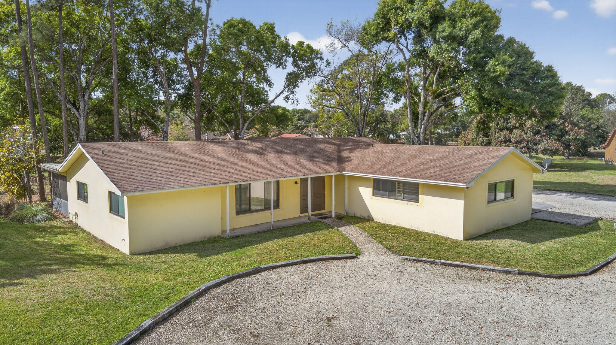 749 W Rambling Wellington, FL 33414