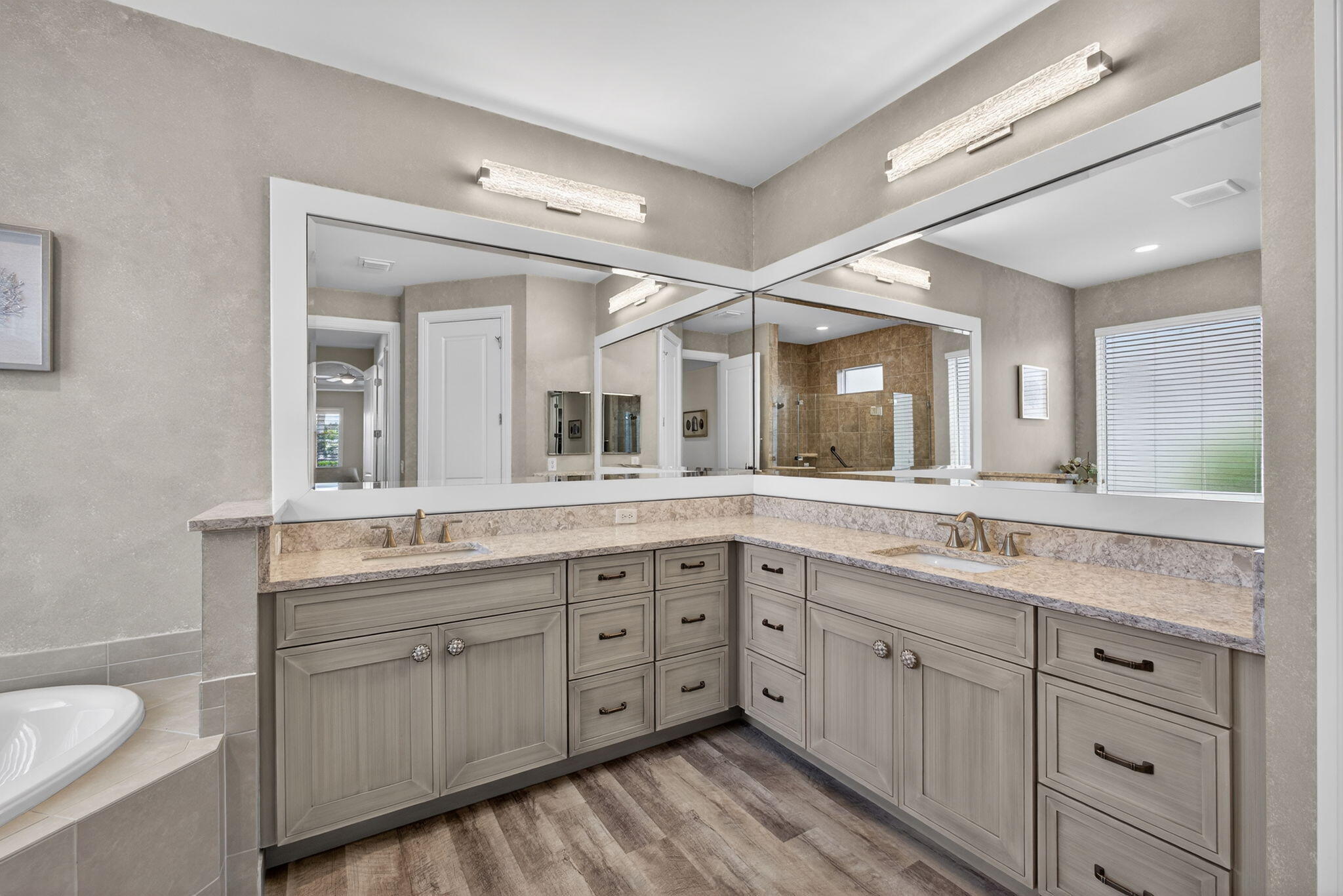 157 Carina Jupiter, FL 33478