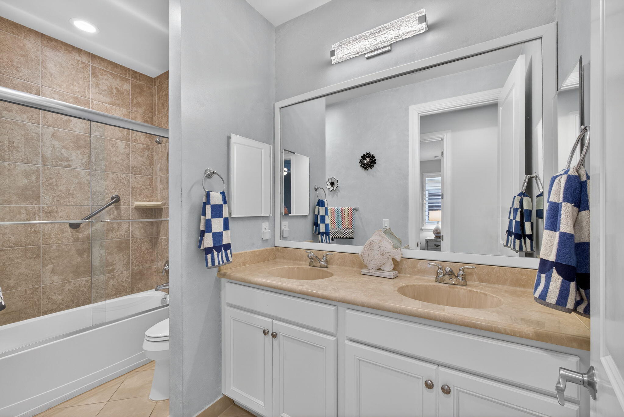 157 Carina Jupiter, FL 33478