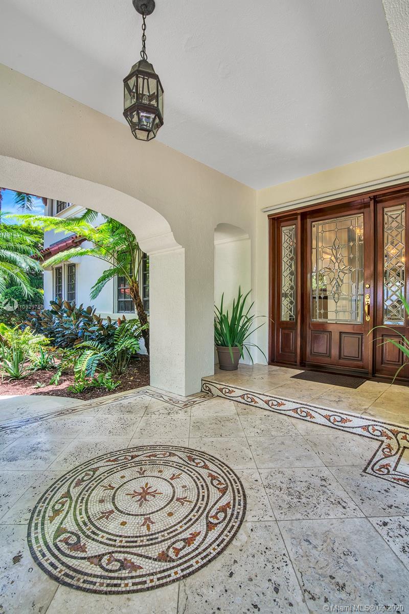 1716 S Bayshore Dr Miami, FL 33133