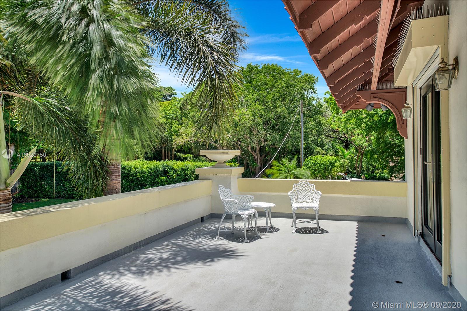 1716 S Bayshore Dr Miami, FL 33133