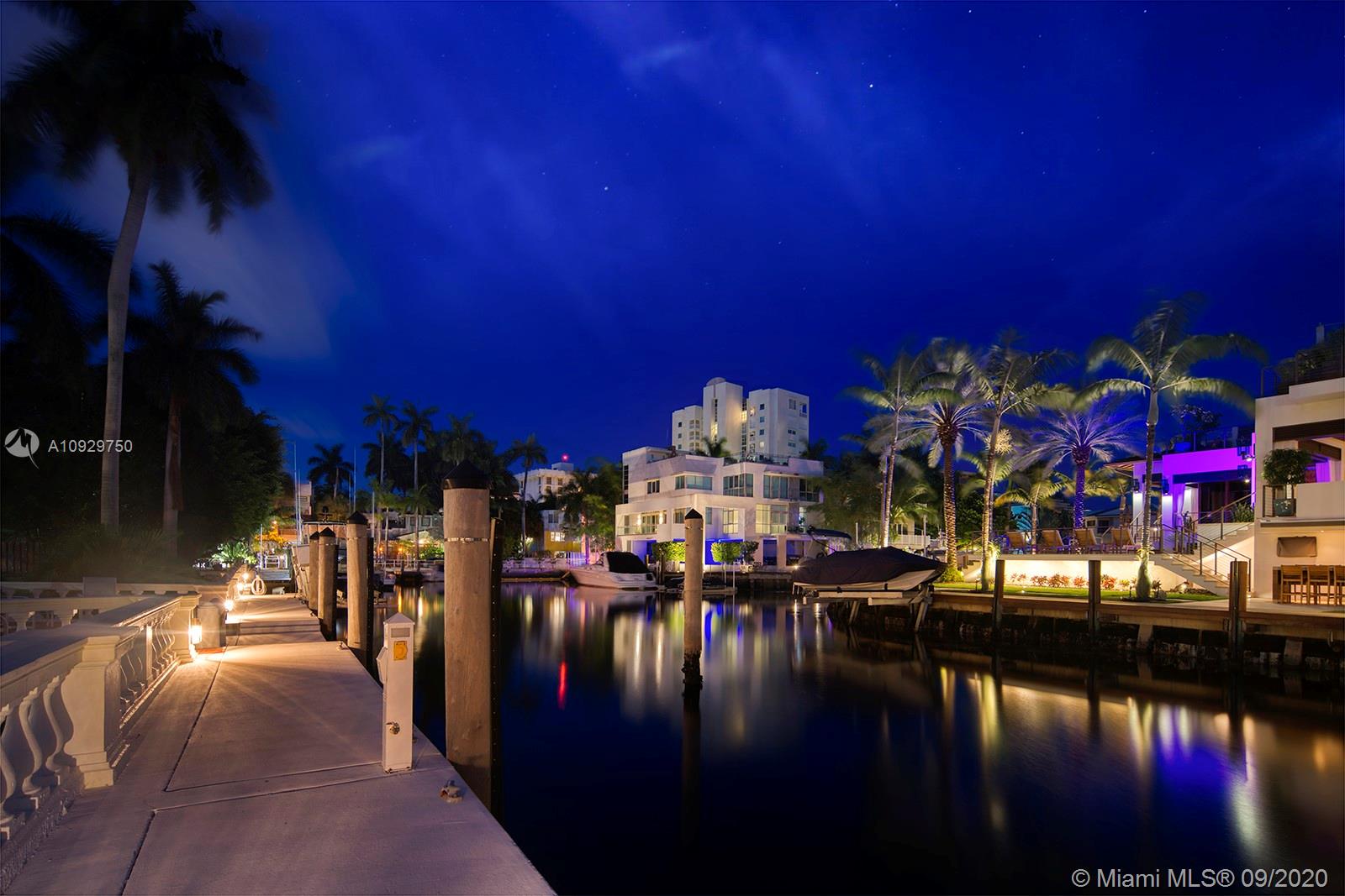 1716 S Bayshore Dr Miami, FL 33133