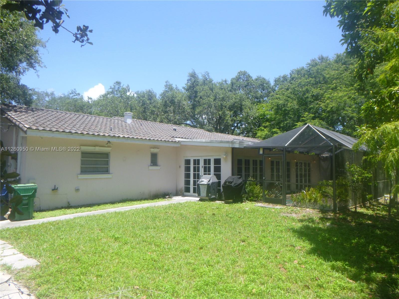 6390 SW 92nd St, Pinecrest MLS A11260950 For Sale