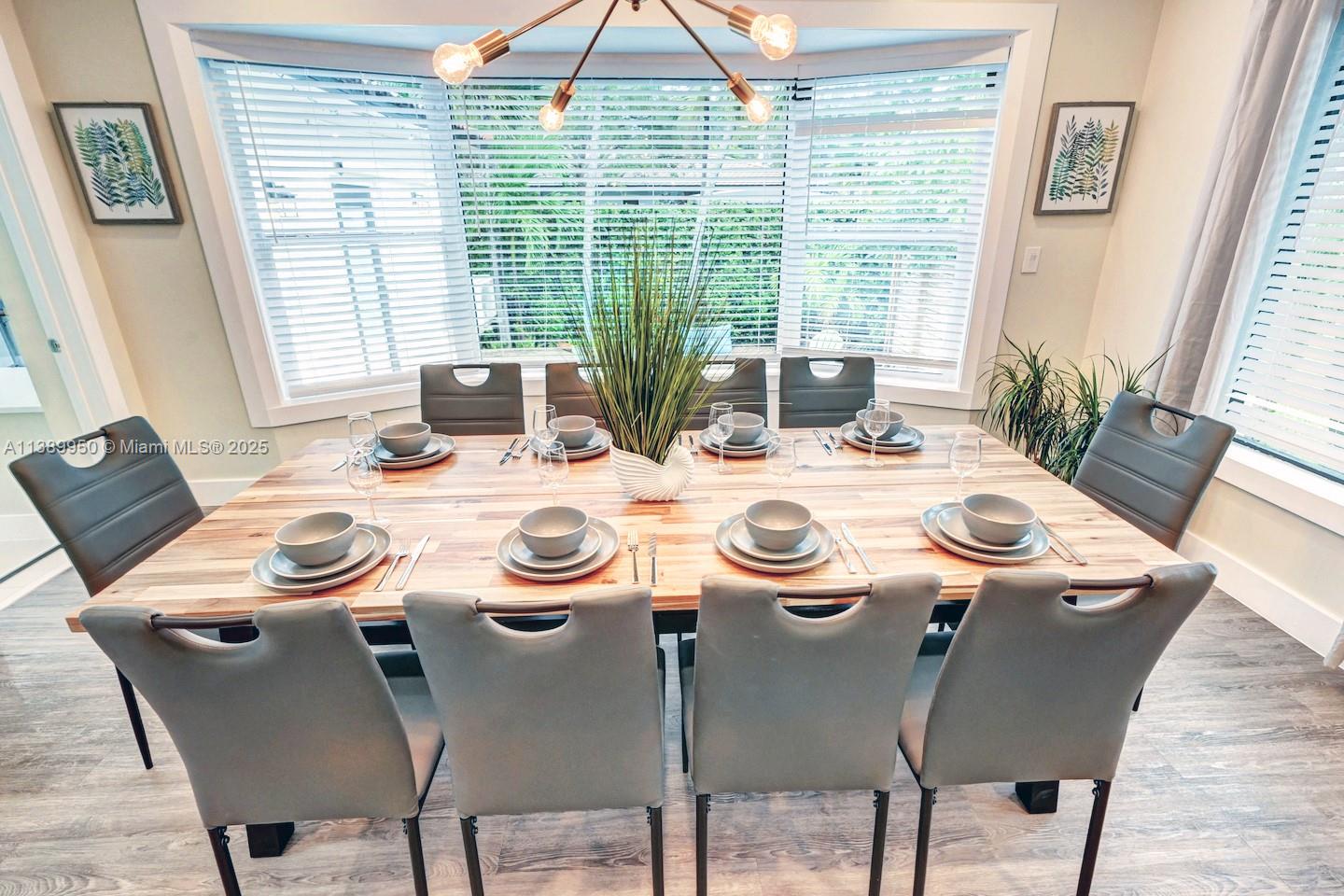 801 Harrison St Hollywood, FL 33019