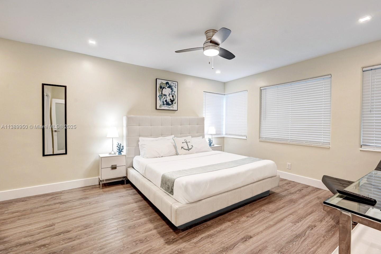 801 Harrison St Hollywood, FL 33019