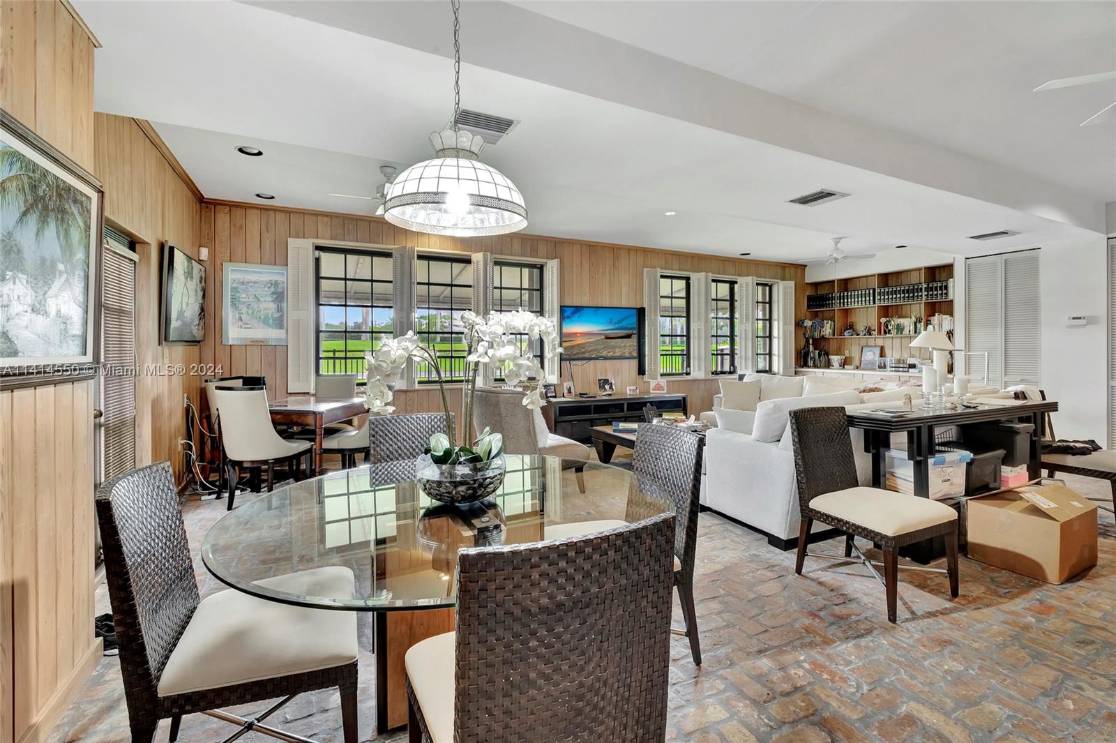 4716 University Dr Coral Gables, FL 33146