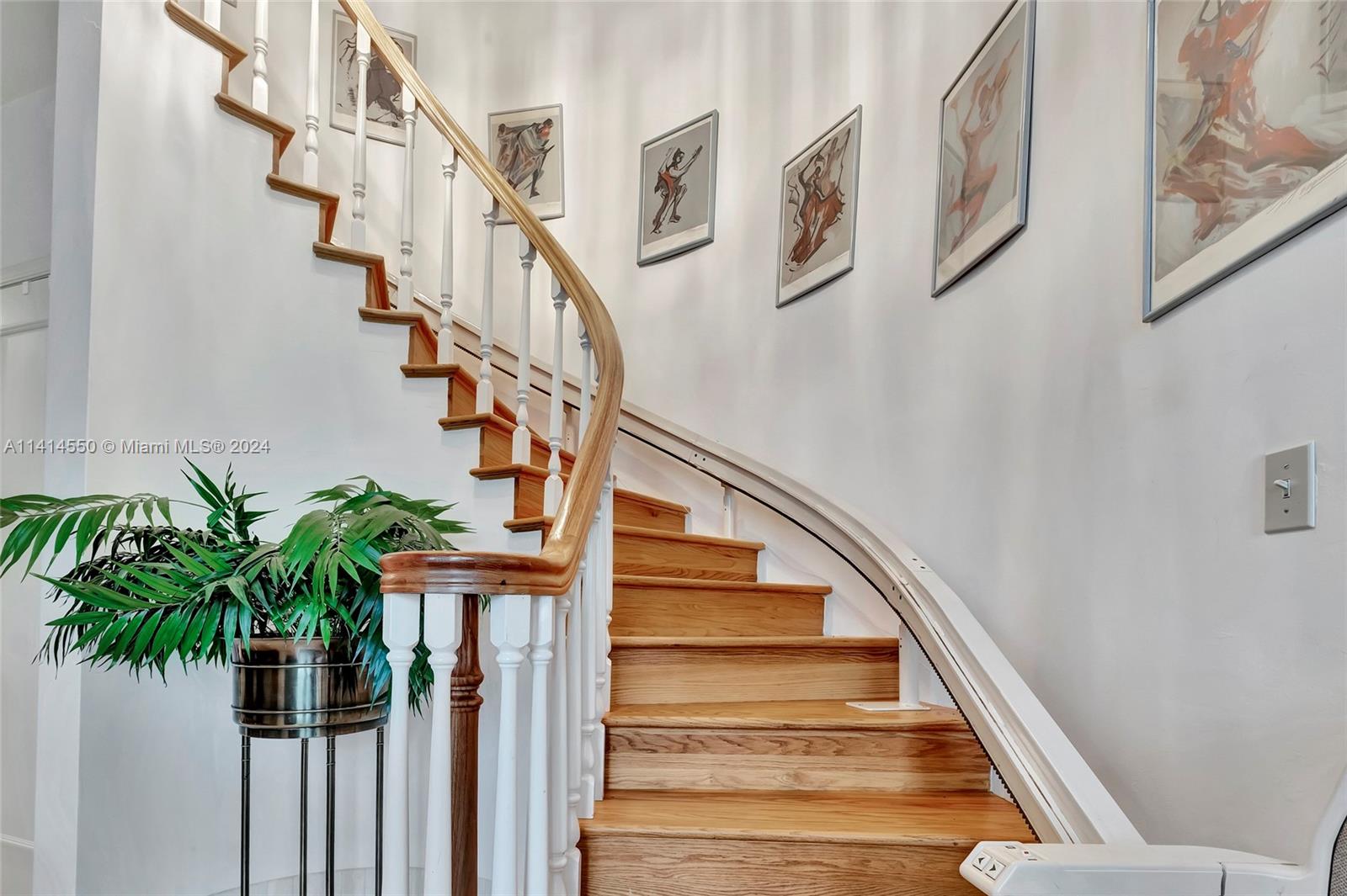 4716 University Dr Coral Gables, FL 33146