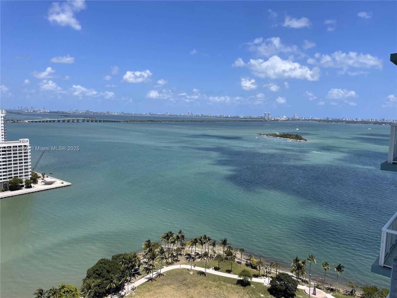 image Quantum On The Bay South52