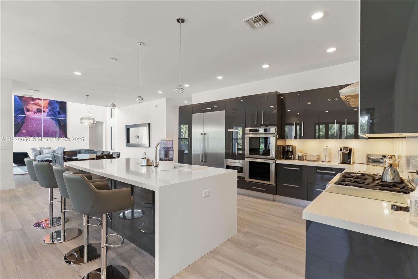 11901 NW 12th St Plantation, FL 33323