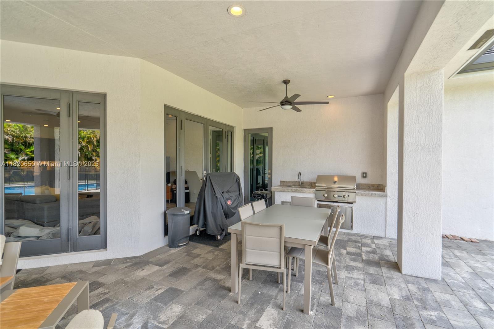 11901 NW 12th St Plantation, FL 33323