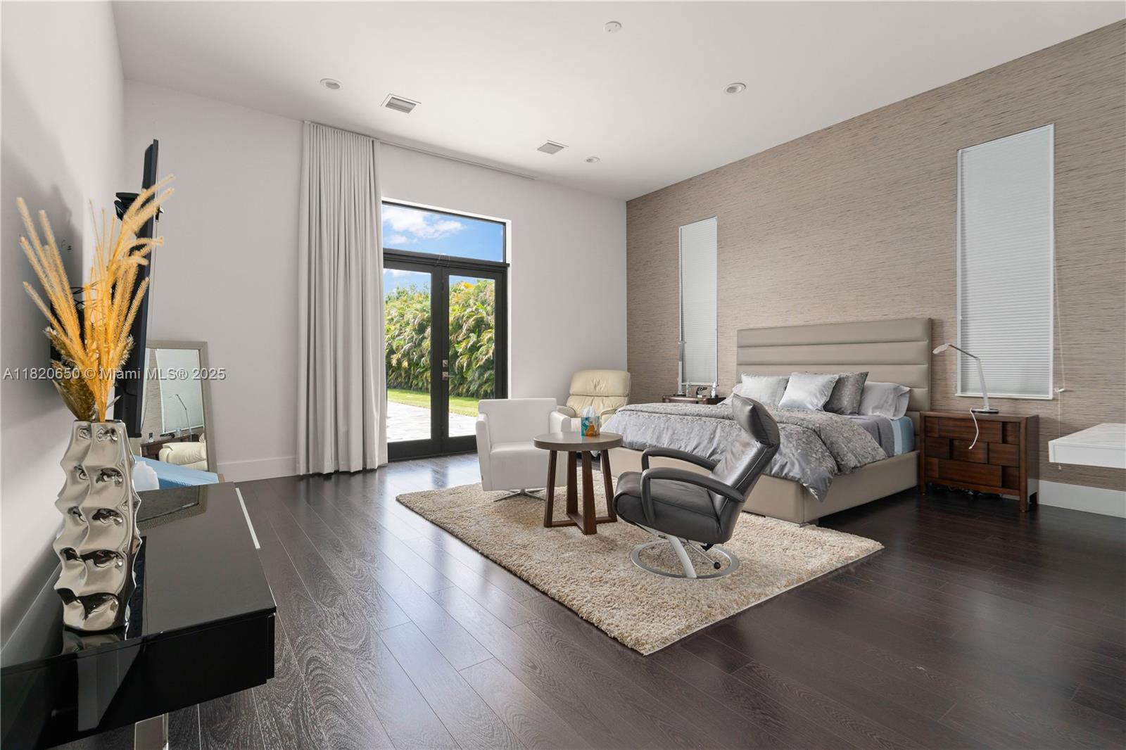 11901 NW 12th St Plantation, FL 33323