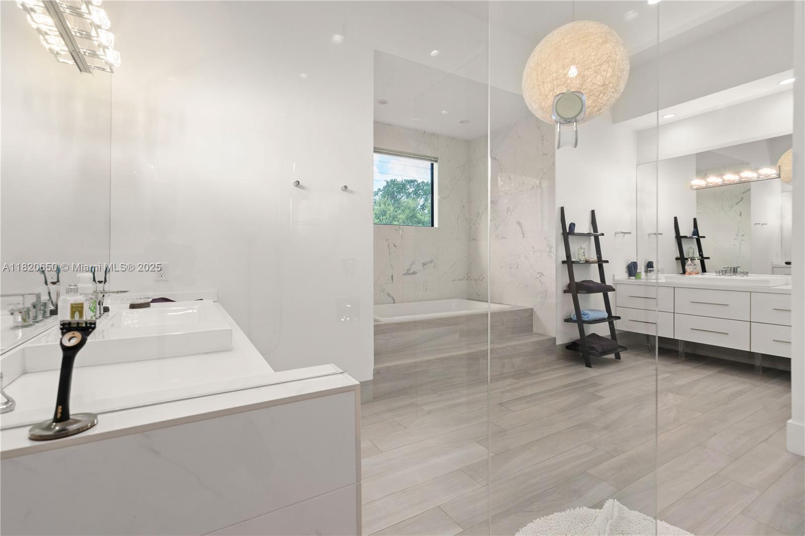 11901 NW 12th St Plantation, FL 33323