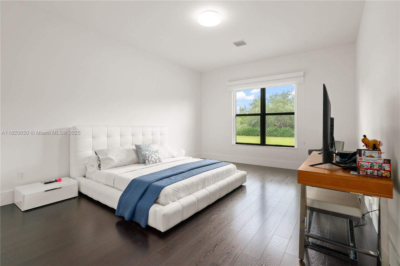 11901 NW 12th St Plantation, FL 33323