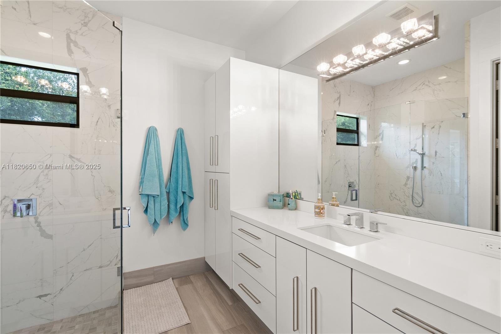 11901 NW 12th St Plantation, FL 33323