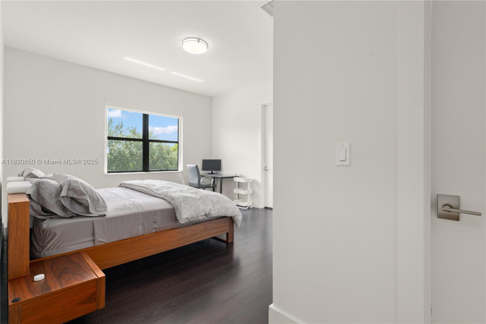 11901 NW 12th St Plantation, FL 33323