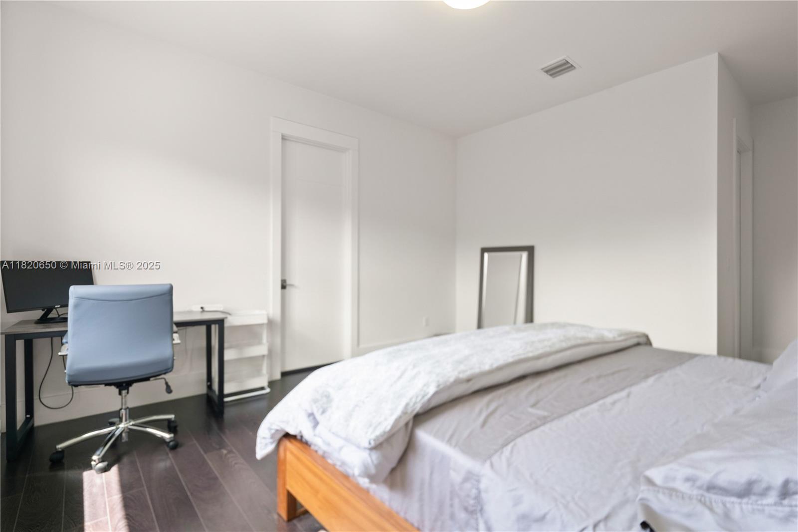 11901 NW 12th St Plantation, FL 33323