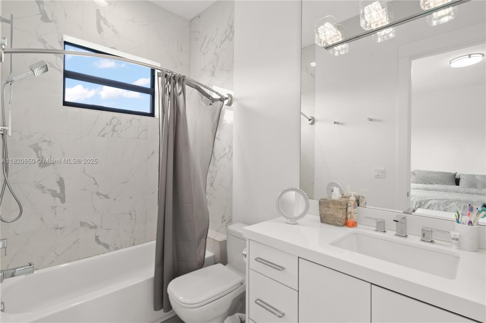 11901 NW 12th St Plantation, FL 33323