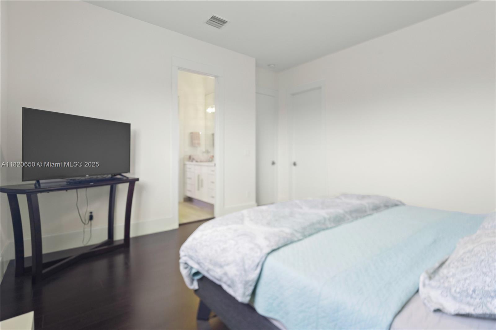 11901 NW 12th St Plantation, FL 33323