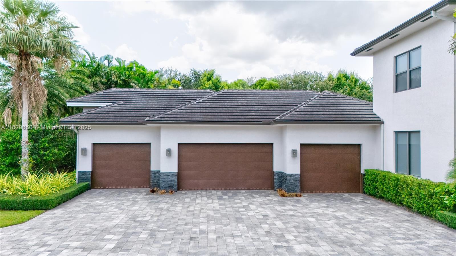 11901 NW 12th St Plantation, FL 33323