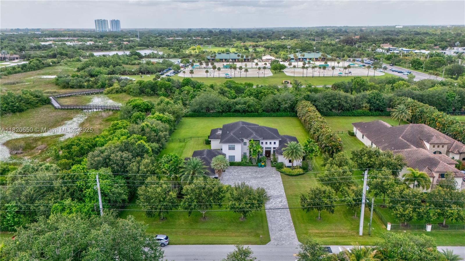 11901 NW 12th St Plantation, FL 33323