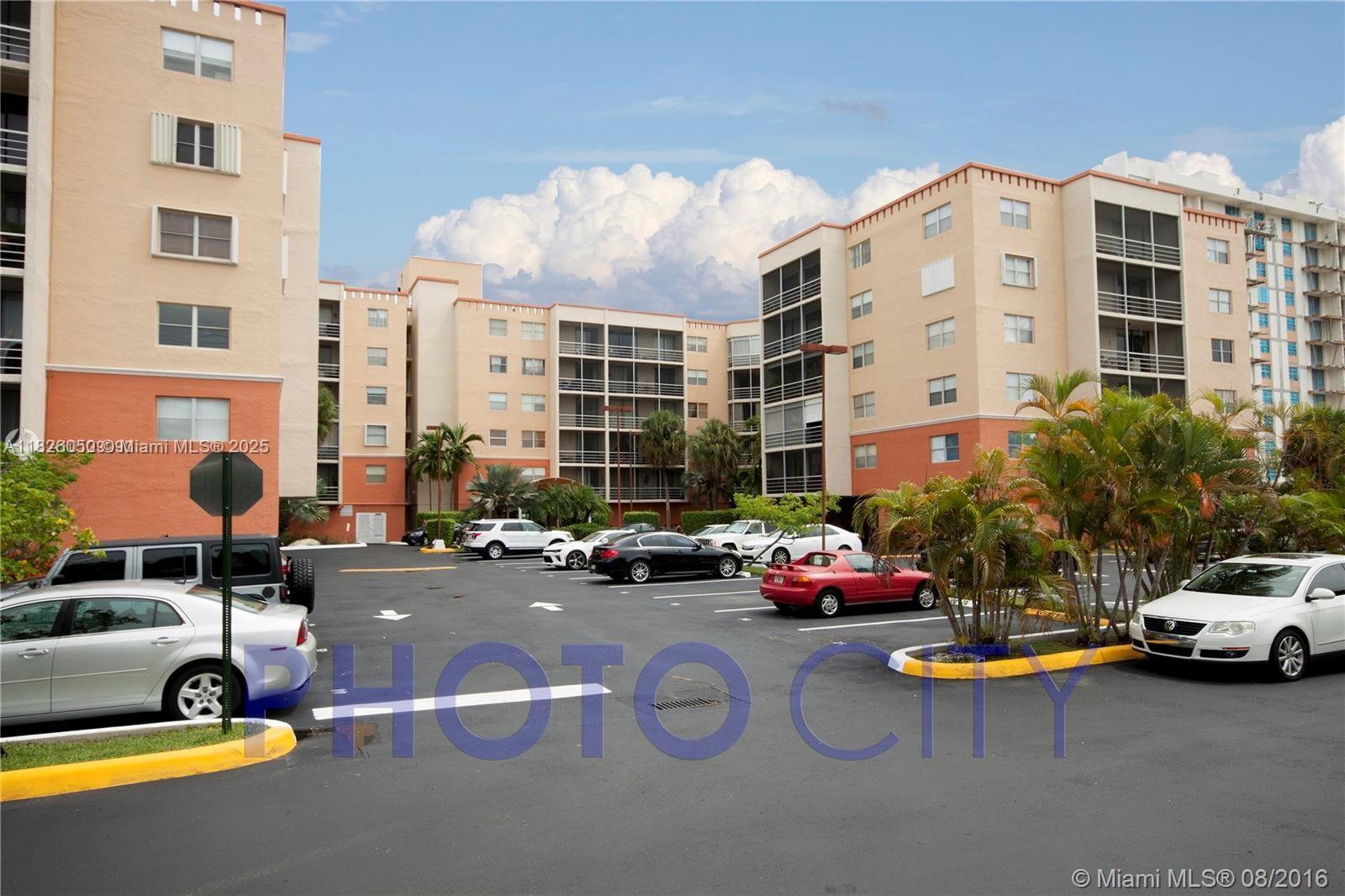 2821 N Miami Bch Blvd #2E