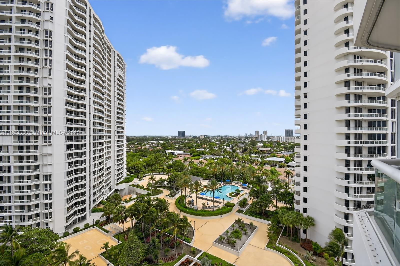 21150 Point Pl #1505 Aventura, FL 33180
