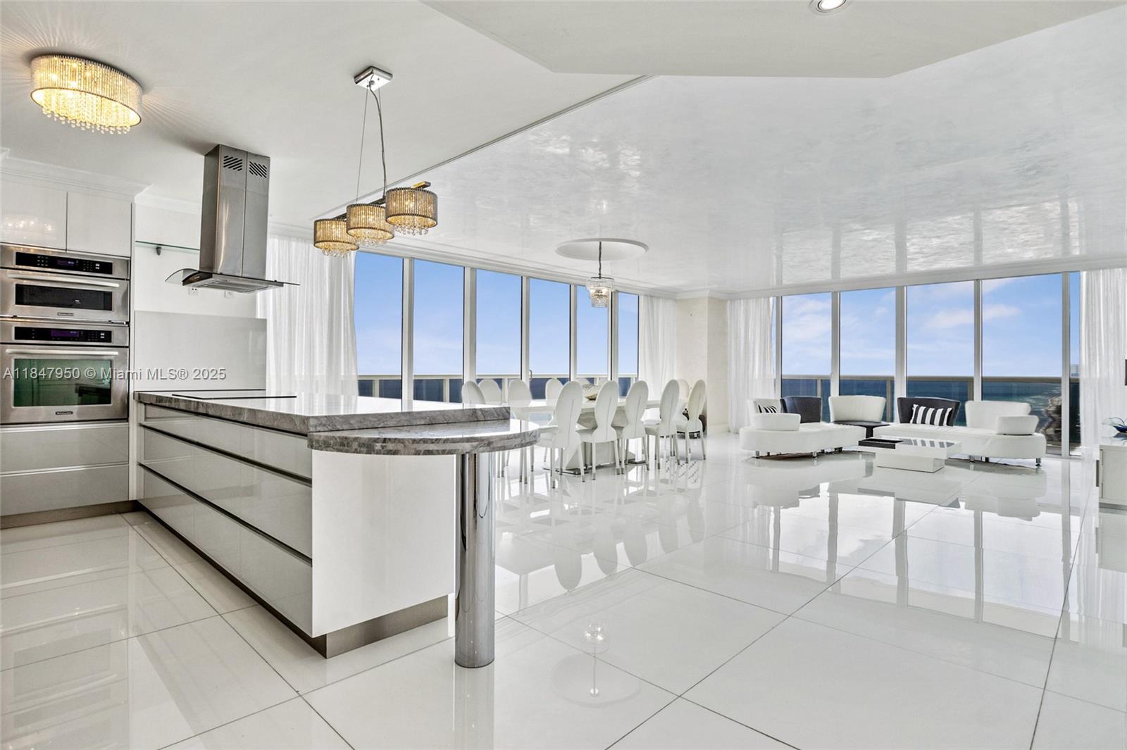 1830 S Ocean Dr #5102