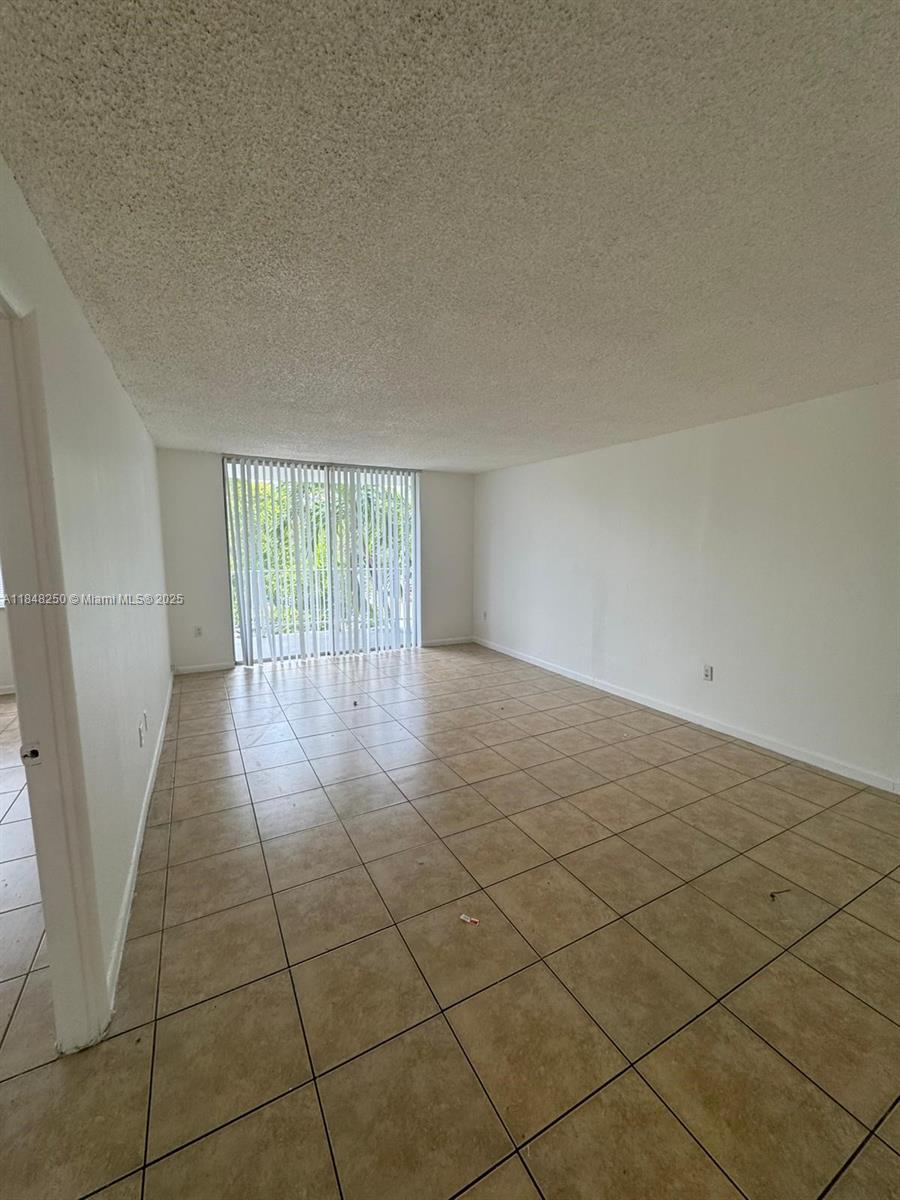 496 NW 165th St Rd #D-308
