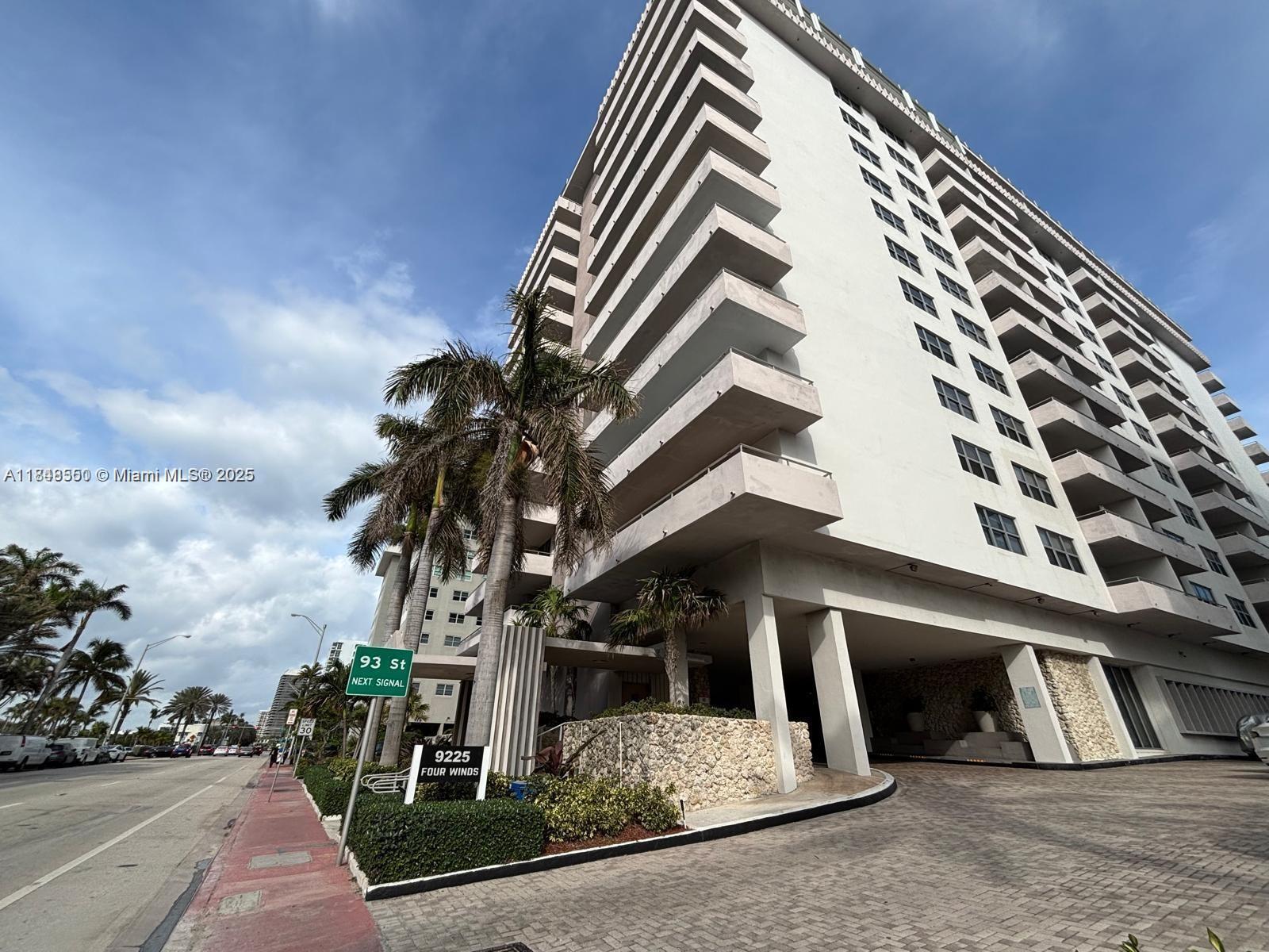 9225 Collins Ave #504